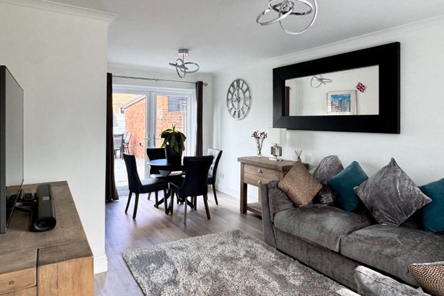 47, Althorp Drive, Penarth photo 4