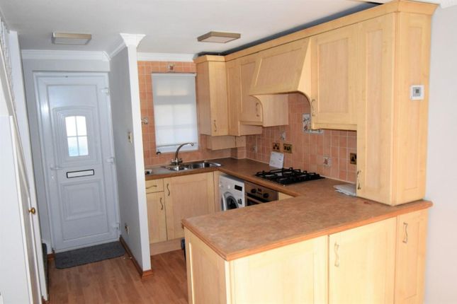 18 Academy Drive, Gillingham, Kent photo 4