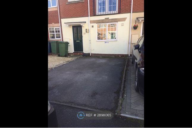Gibson Close, Stafford photo 3