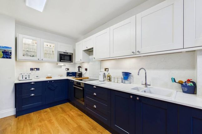 10, Vale View, Pontefract photo 2