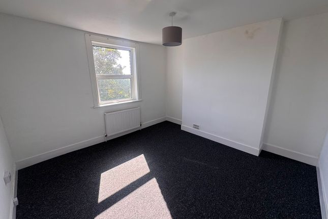 40, Margate photo 2