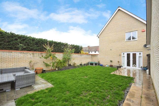 1, Willis Mead Road, Chelmsford photo 3