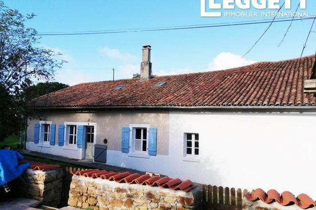 Thumbnail Villa for sale in Les Salles-Lavauguyon, Haute-Vienne, Nouvelle-Aquitaine