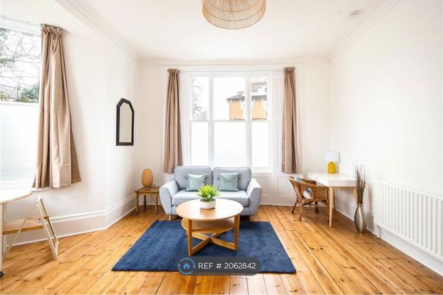 Thumbnail Flat to rent in Lordship Rd, London