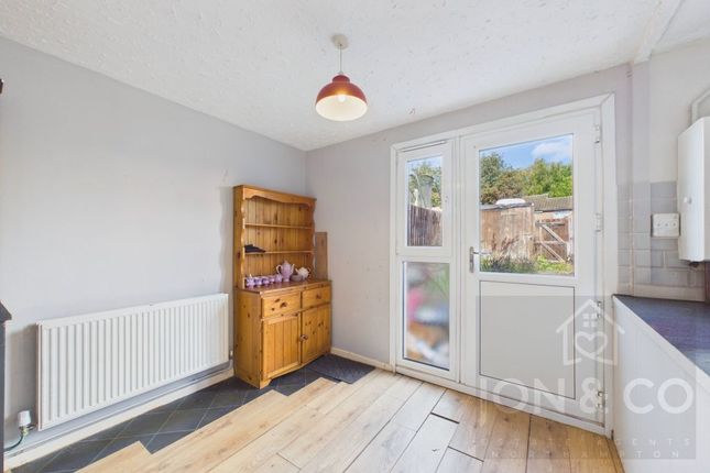 38, Greatmeadow, Northampton photo 3