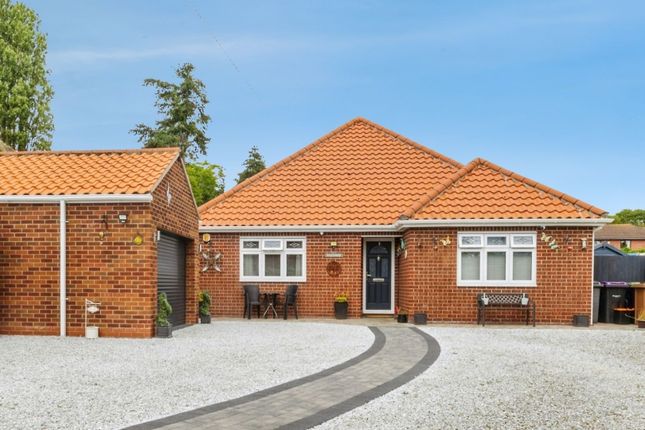 14, Washingborough Road, Heighington, Lincoln photo 2