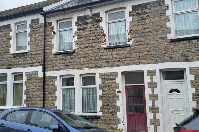 Thumbnail Terraced house to rent in Queen Street, Barry