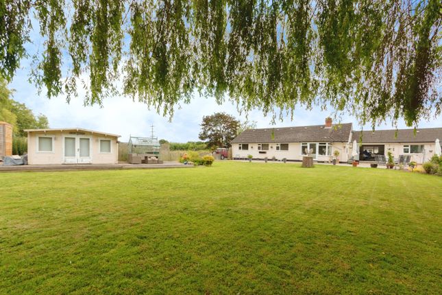 Thumbnail Bungalow for sale in Bramley Road, Sherfield-On-Loddon, Hook, Hampshire