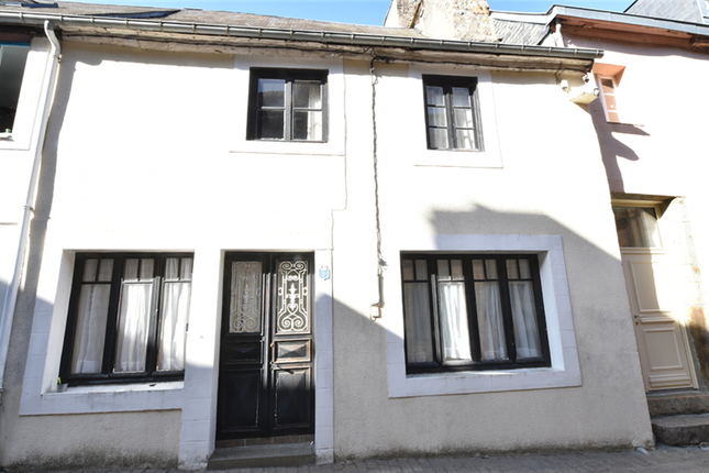 Thumbnail Terraced house for sale in Domfront, Orne, Normandy, France