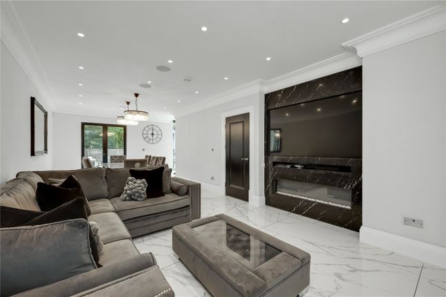 Woodlands,, Byfleet Road, Surrey photo 3