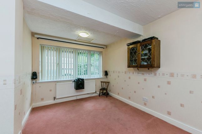 4, Lyncroft Close, Cheshire photo 4