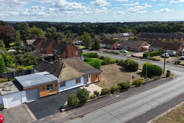3-bed detached on 1, Crestwood Park, Stafford, £499,995