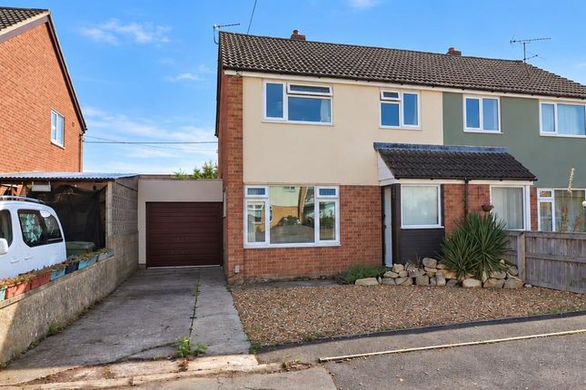 3-bed house on 53, Chantry Gardens, Trowbridge, £260,000