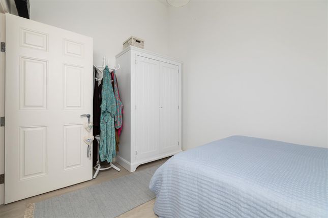 Flat for sale in Hertfordshire Wing, Fairfield Hall, Kingsley Avenue, Fairfield