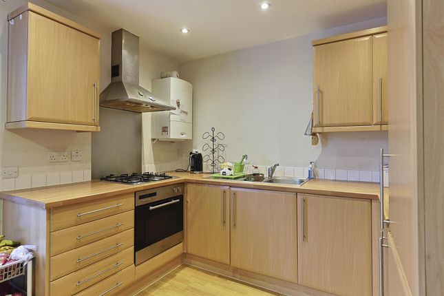 6A Narev Court,, 2 Cedar Avenue, Enfield photo 3