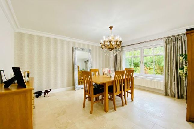 Detached house to rent in Royal Gardens, Bothwell, Glasgow