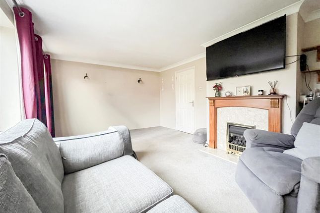 46, Grange Close, Horam, East Sussex, TN21 0EF, Horam Heathfield photo 3