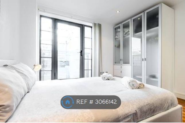 Flat, Hoxton Square, London photo 4