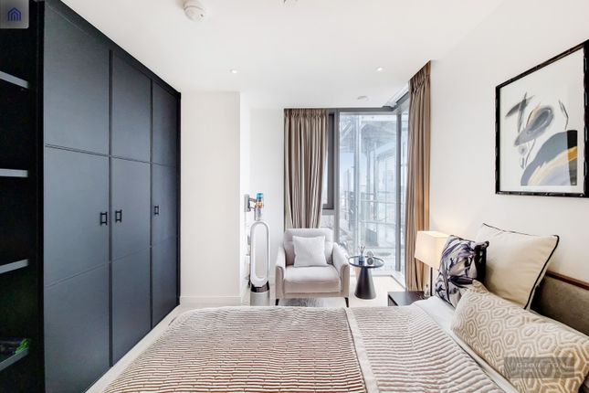 Flat to rent in Valencia Tower, Bollinder Place, City Road, London