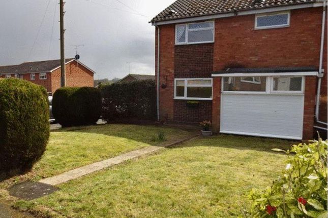 Thumbnail Property to rent in Tennyson Way, Kidderminster