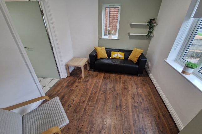 Room to rent in Stuart Crescent, Stanmore, Winchester
