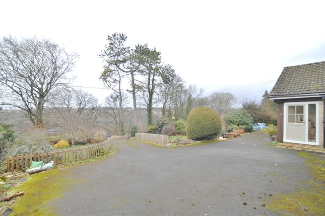 Oakdene,, Fidges Lane, Stroud photo 2