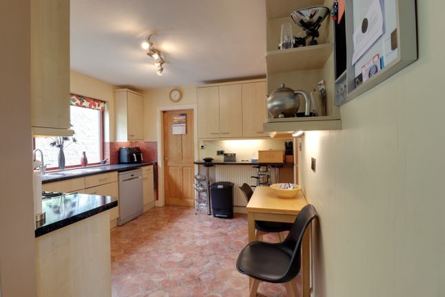 8, Meadow Bottom Road, Todmorden photo 5