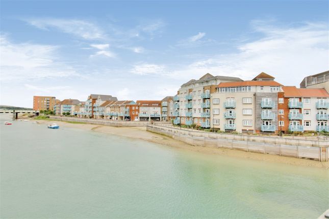 Thumbnail Flat to rent in Little High Street, Shoreham-By-Sea