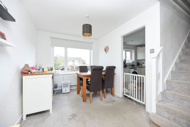 18 Drake Close, Huntingdon photo 4