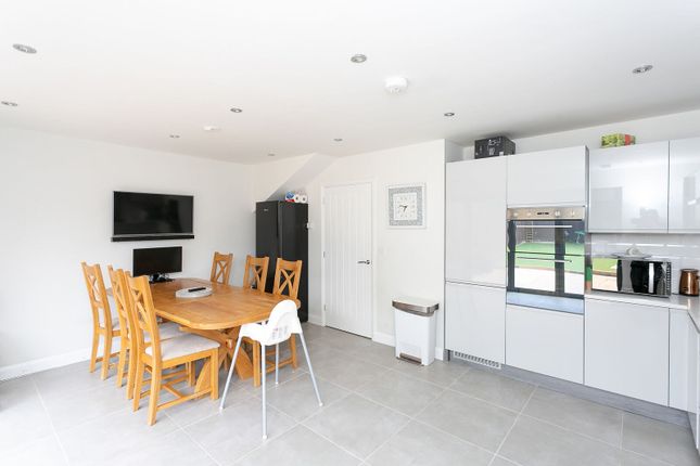 The Copse WD5 0FR, Watford photo 4