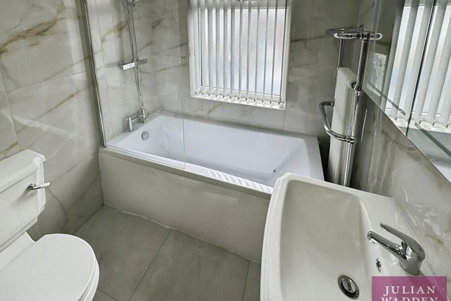 46, Delacourt Road, Manchester photo 4
