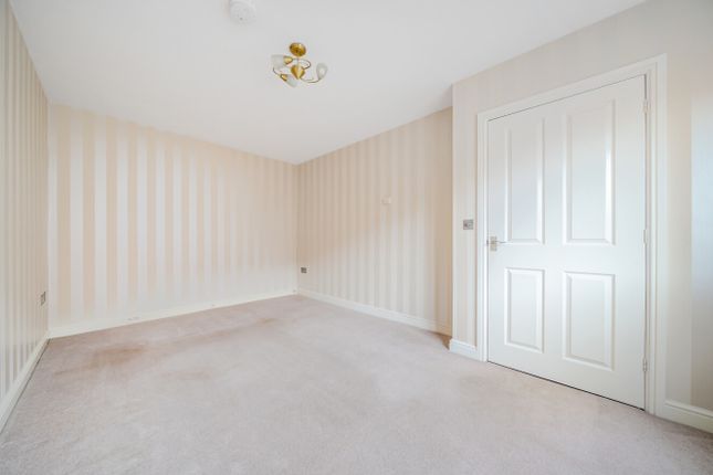 23, Oaklands Park, Powys photo 3