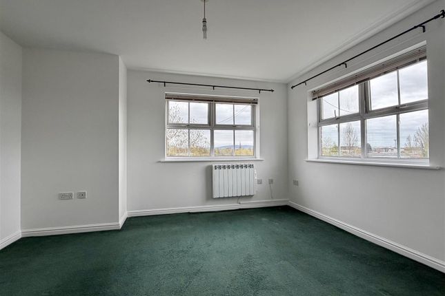 32, Huskinson Drive, Hereford photo 2