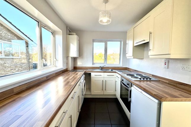 18, Millbrook Avenue, Welling photo 3