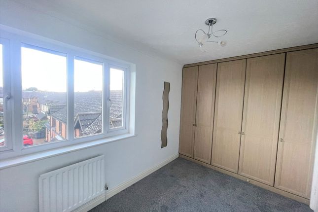 3, Herons Court, Lydiate photo 4