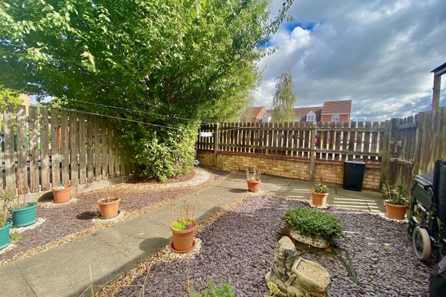 39, Kilham, Peterborough photo 3