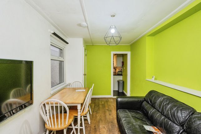 79, Argyle Street, West Glamorgan photo 4
