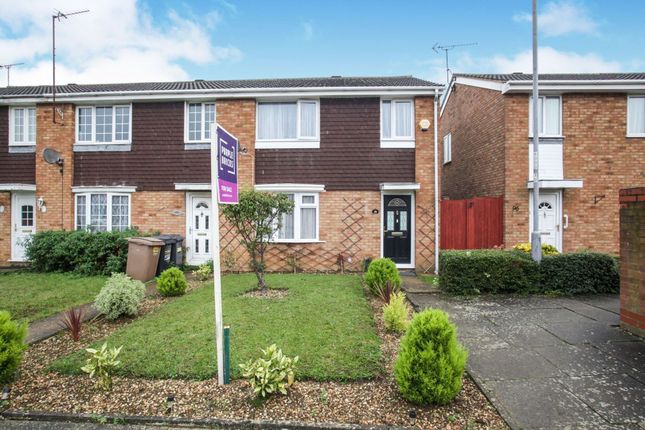 3 bed end terrace house for sale in Bembridge Gardens, Luton LU3 - Zoopla