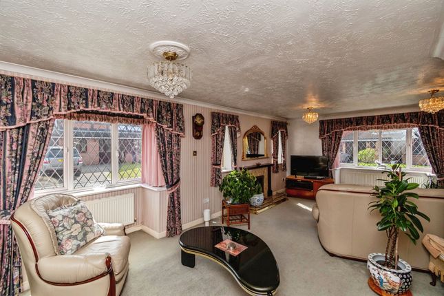 41, Bluebell Road, Walsall photo 4