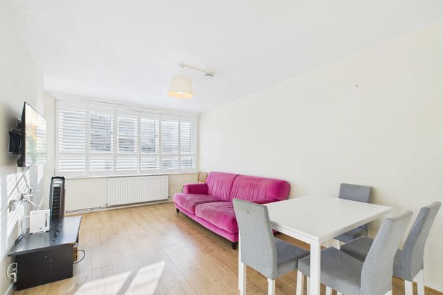 Cam03741G0-Pr0132-Still002