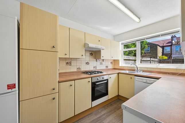 4, Newborough Green, London photo 3