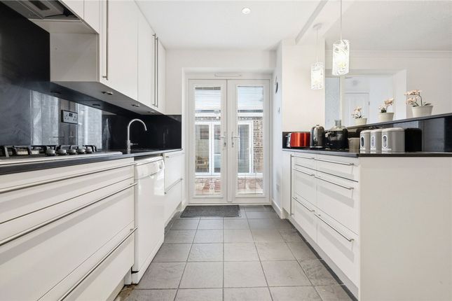 17 Allens Road, Billericay photo 4