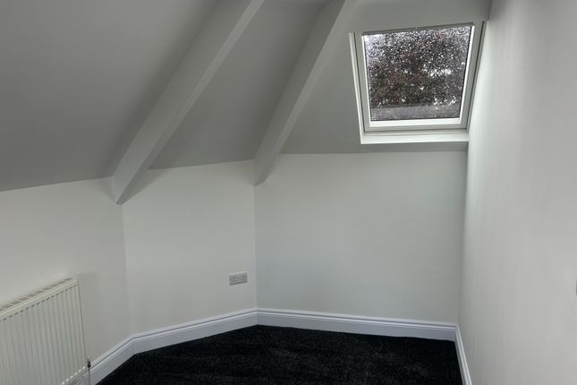 30a, Gladstone Street, Worksop photo 4
