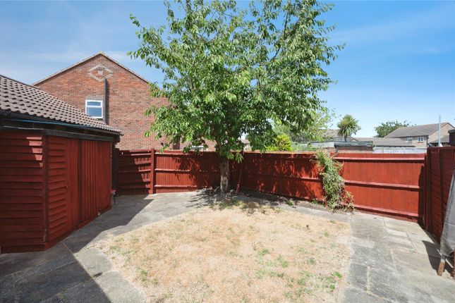 6, Burcote Drive, Hampshire photo 4