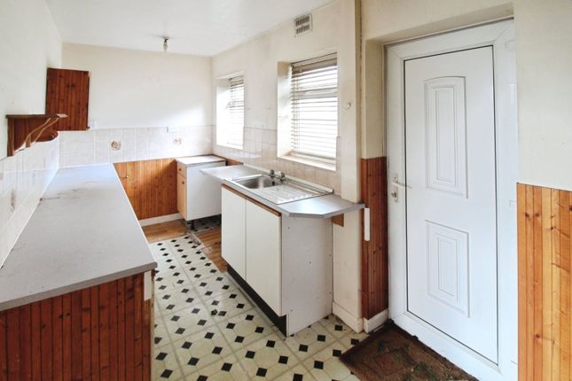 23, Eddish Road, West Midlands photo 2