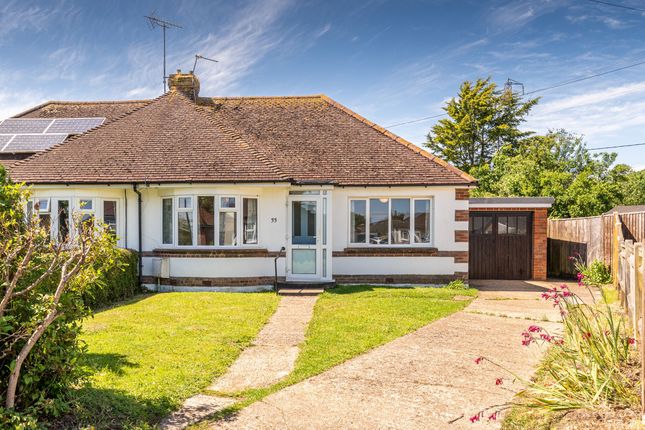 Thumbnail Bungalow to rent in Central Avenue, Polegate