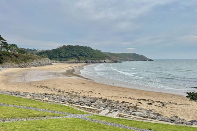 106 Redcliffe Apartment, Caswell Bay, Swansea photo 3