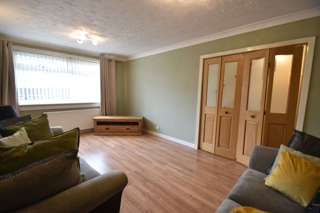 45, Quarry Road, Fauldhouse photo 4