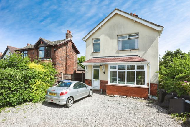 3-bed detached on 499, Lightwood Road, Stoke-on-trent, £290,000
