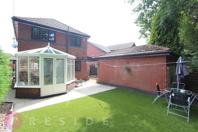 22, Harland Way, Rochdale photo 4